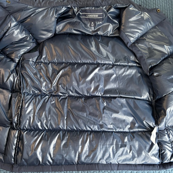 Lands End Puffer Vest - Picture 6 of 6